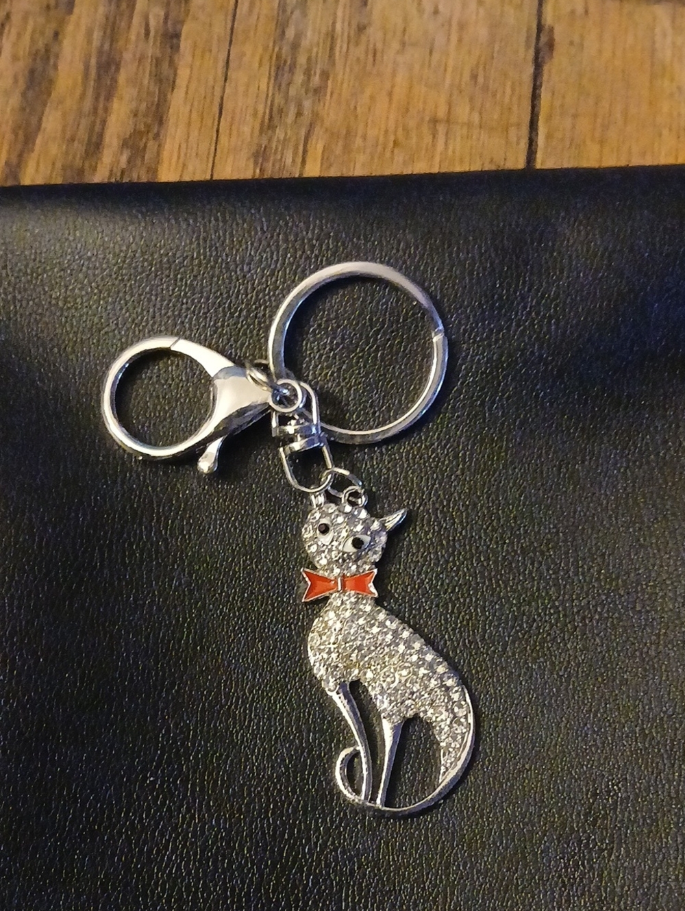 Silver Crystal Cat Keychain with Red Bow  New